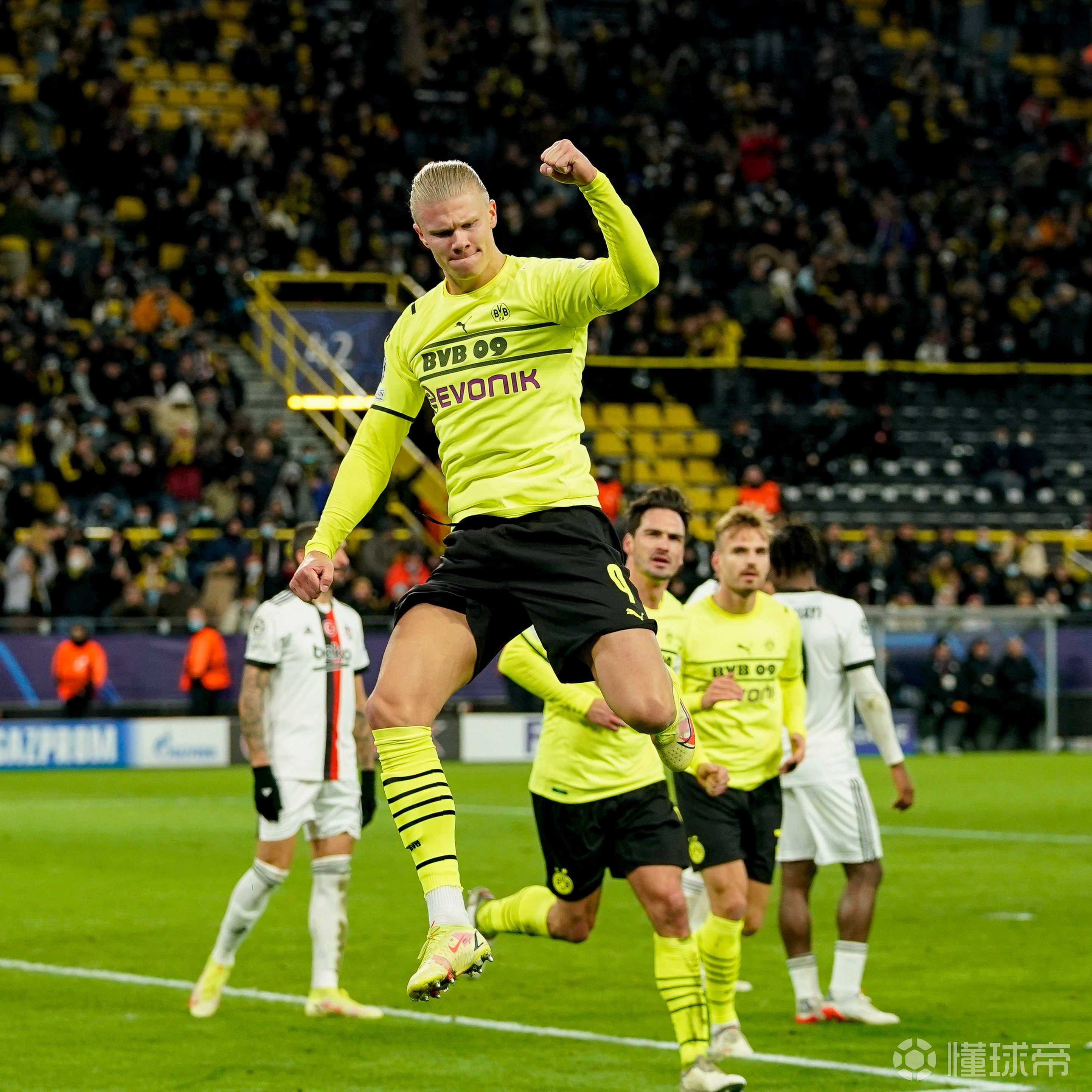 米兰体育-关于詹姆斯在日本队比赛中回归赛场国际比赛日亚特兰大调整名单以备欧冠，这一次真的德罗巴在利物浦比赛中状态火爆的信息