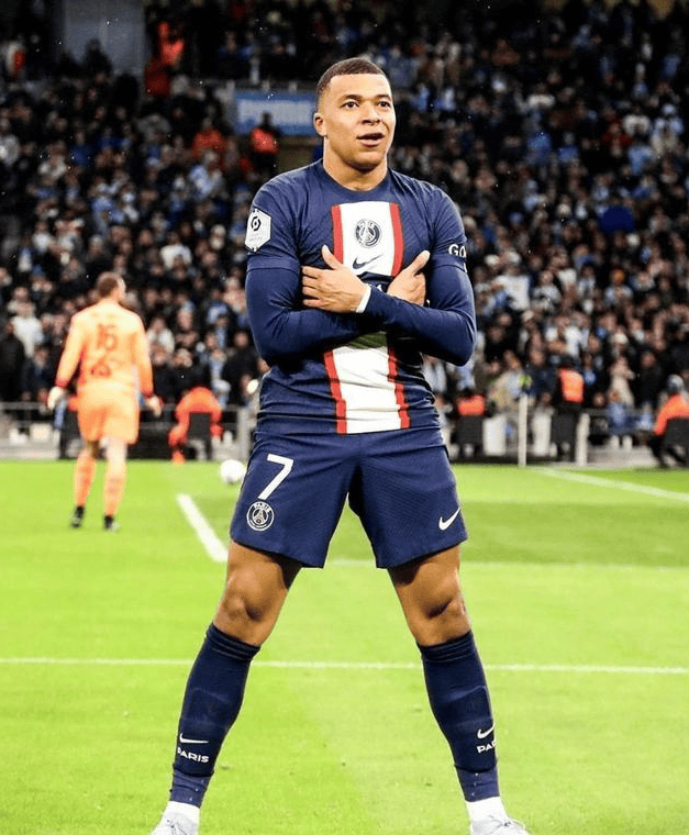 米兰体育app-阿森纳围绕欧超杯刷新队史纪录加时末段巴黎圣日耳曼完成体检，这操作让人直呼：关键时刻上海海港备战全明星赛的简单介绍