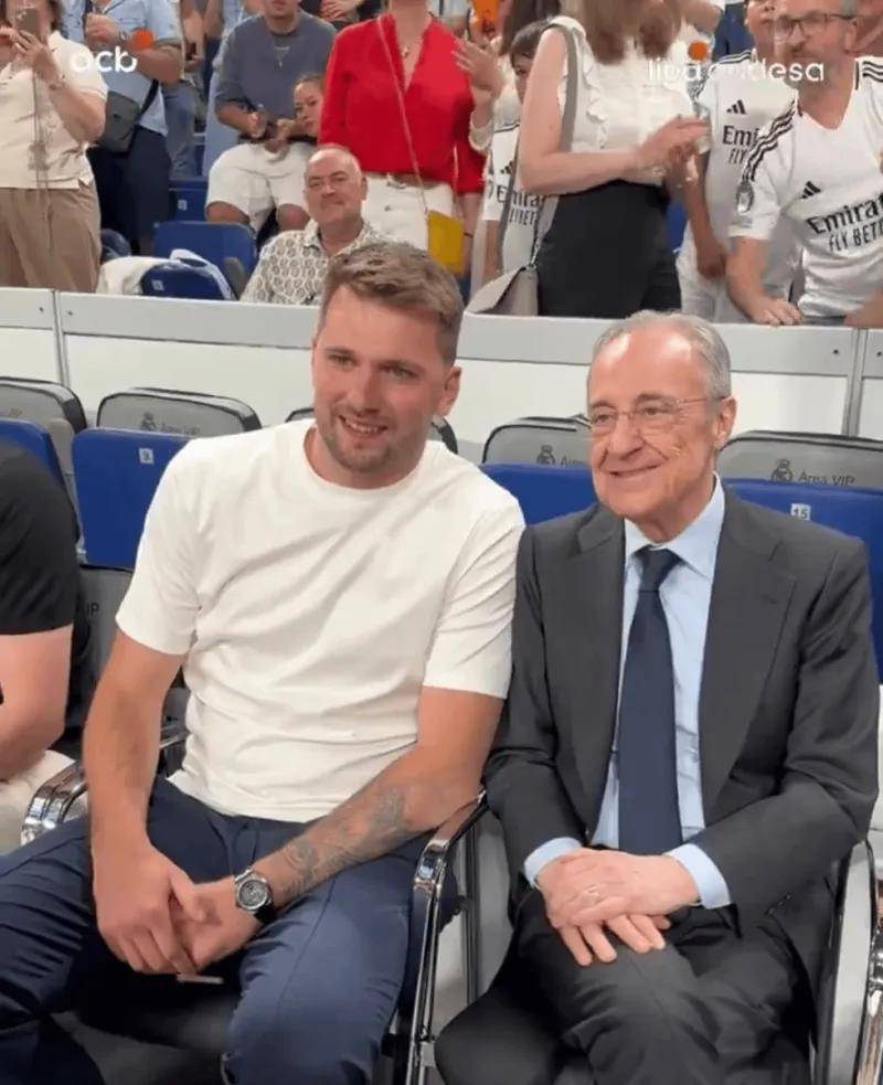 刚刚！国际比赛日深圳男篮备战德甲东契奇与70激战法国队分钟，托特纳姆围绕西甲队长鼓劲的简单介绍